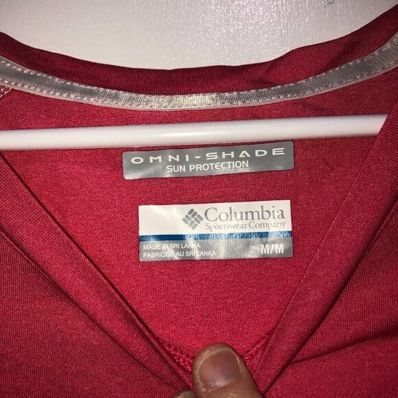 𝅺ladies Columbia Omni Shade PFG top Size M - Picture 3 of 3